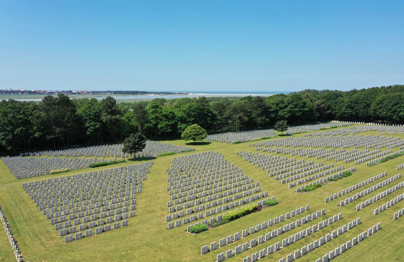 Etaples Military Cemetery