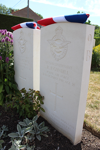 Newly engraved headstones for 2nd Lt Boswell and 2nd Lt Gunhill