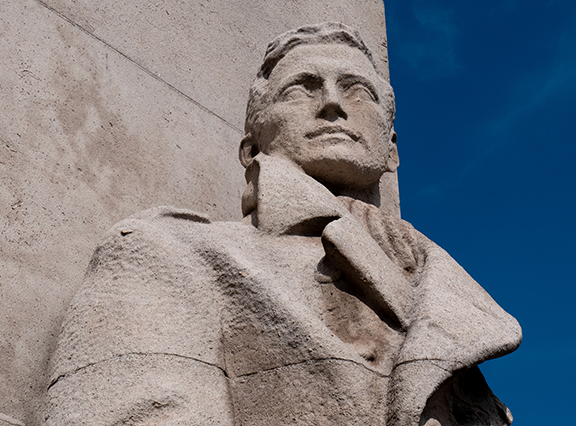 Discover London with the CWGC App