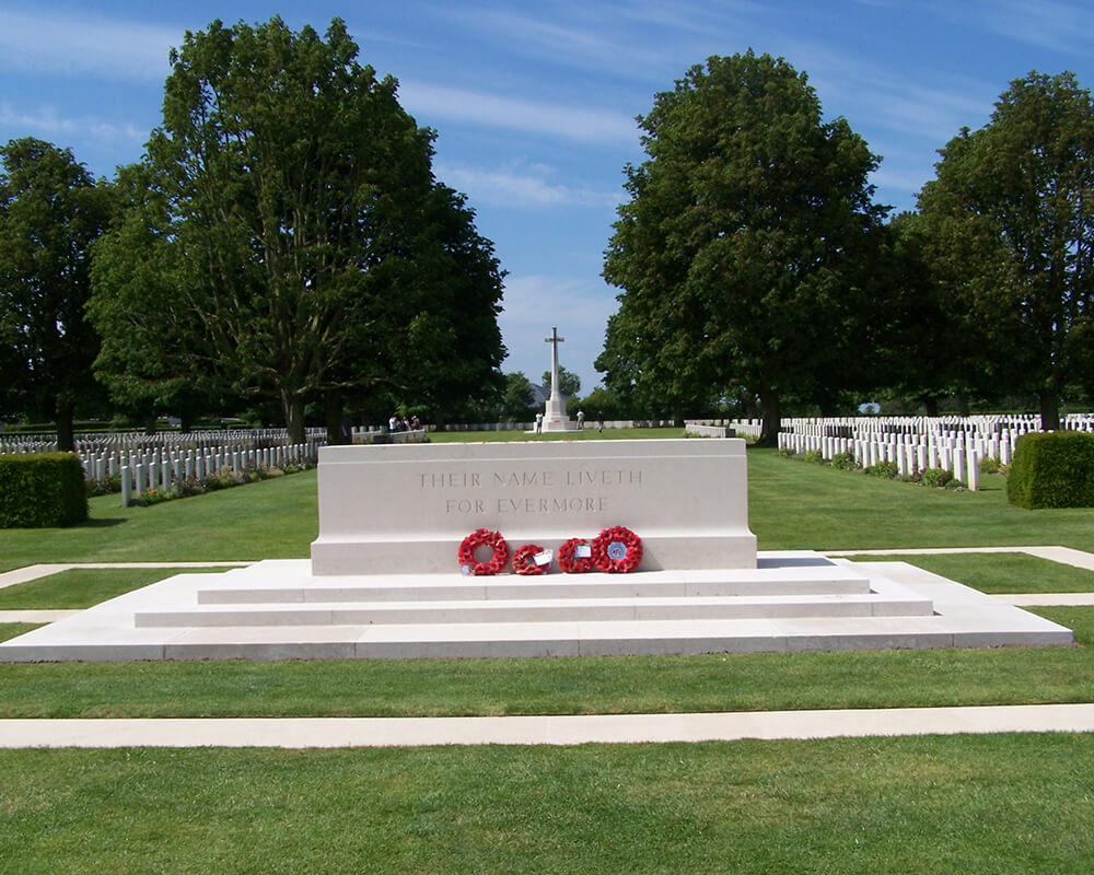 BAYEUX WAR CEMETERY