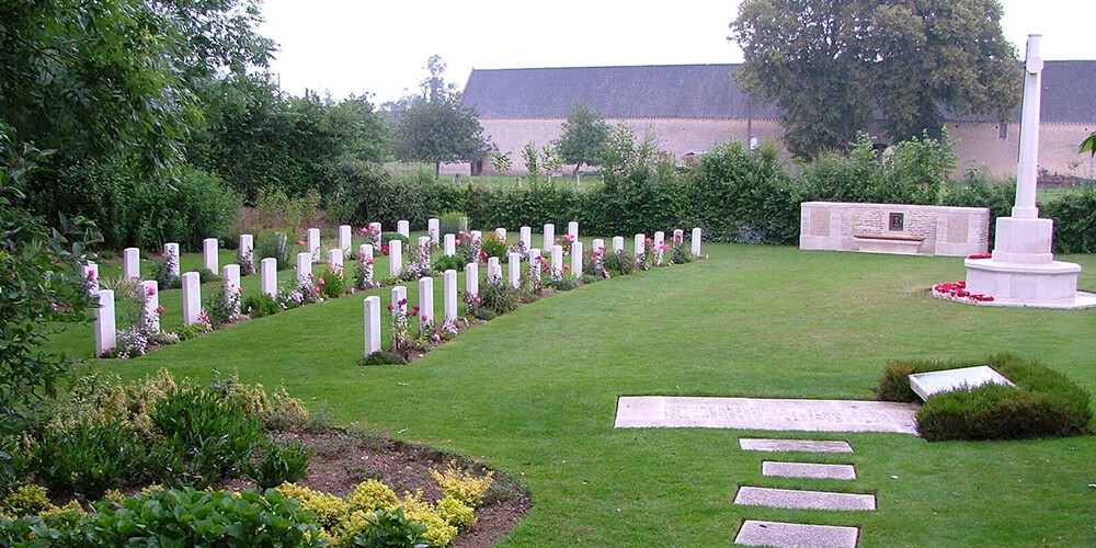9. Jerusalem war Cemetery